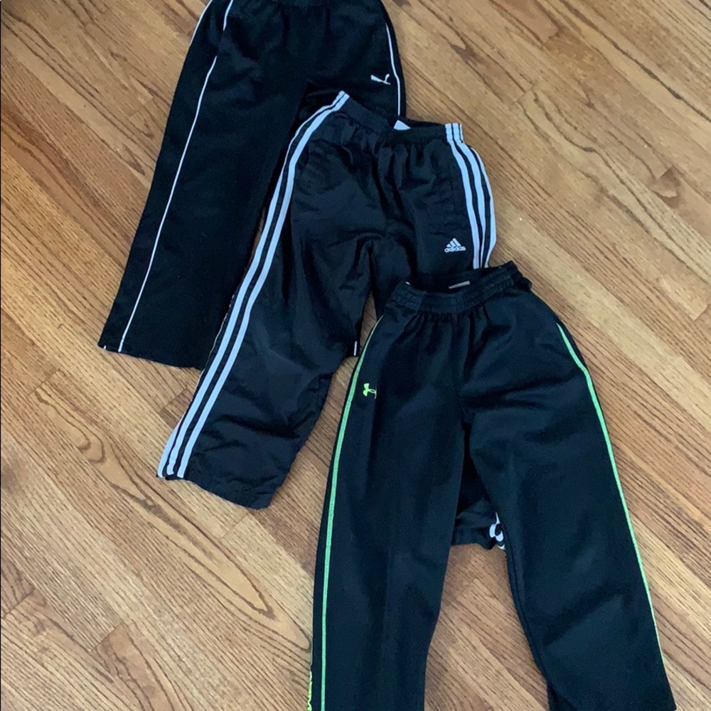 3 pairs of boys athletic pants. Size 7.